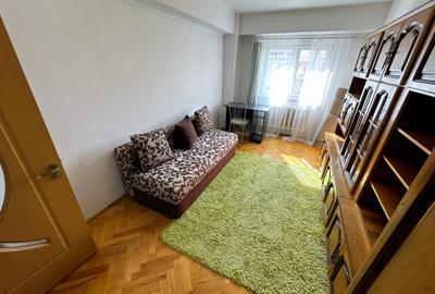 3 camere, decomandate, in zona centrala, strada Nicolae Titulescu - 10