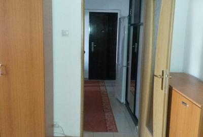 Apartament 1 camera  decomandat Zona Aem langa Profi Centrala amenajat - 2