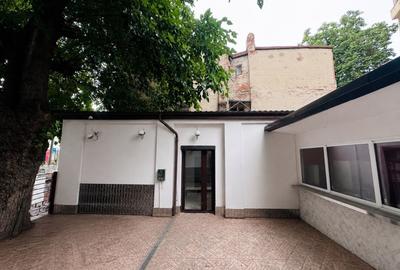Casă individuală cu 3 camere în Moșilor