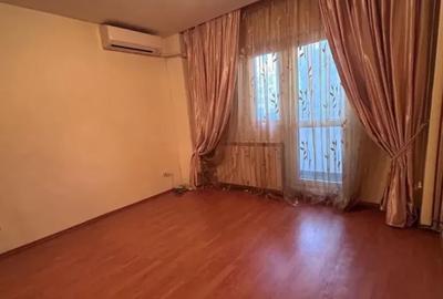 Apartament cu 2 camere semidecomandat, mobilat în Timpuri Noi