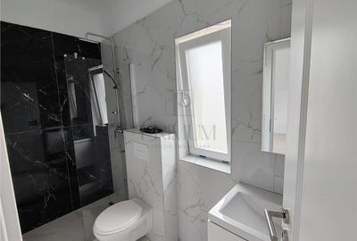 Duplex pe plan - canalizare - 4 camere - 7