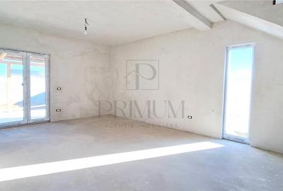 GIROC - Duplex despartit prin camera - 4 Camere - Toate utilitatile - 4