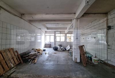 Spațiu comercial, de 250.00 mp, în Codlea