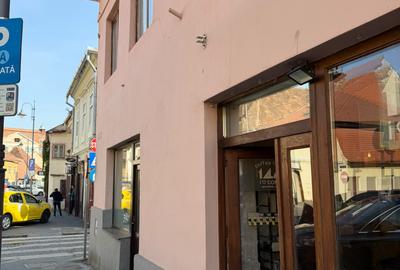 Apartament cu 2 camere în Orașul de Jos