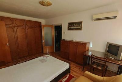 Apartament cu 2 camere semidecomandat, mobilat în Drumul Taberei
