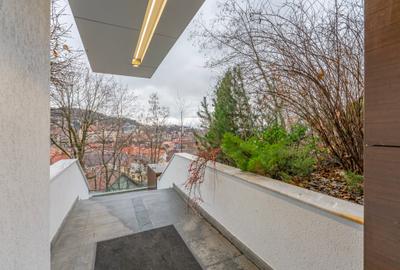 Proprietate unica tip vila, ultra central, S+P+2E, lift, priveliste peisagistica - 39