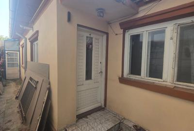 Coiciu - Casa individuala din chirpic - teren 200mp cu deschidere de 6 ml - 1