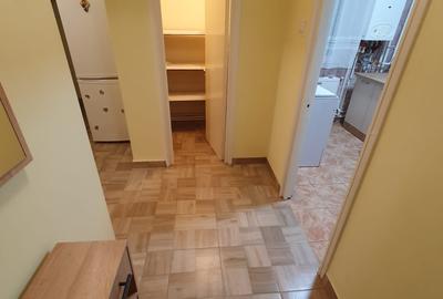 Apartament 3 camere, decomandat, centrala termica - 2