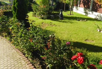 Casa de vanzare, 6 camere, teren 900 mp, Europa - 5
