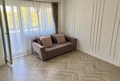 Apartament cu 2 camere semidecomandat, mobilat în Take Ionescu
