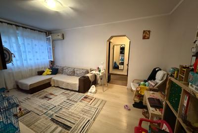 Apartament cu 2 camere semidecomandat, mobilat în Alexandru Obregia