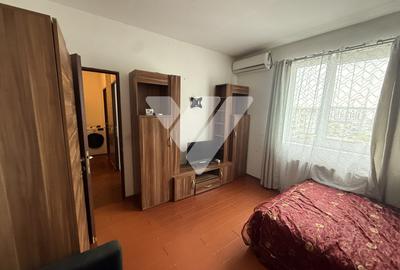 Garsonieră decomandată, mobilată în Turnișor