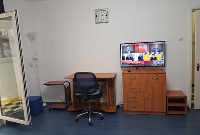 Piata Muncii-Alba iulia  Garsoniera 40 mp,mobilata modern,utilata,bloc mixt 350€ - 5
