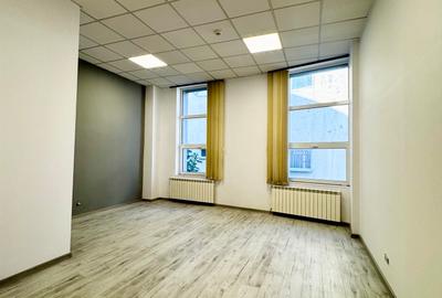 SE INCHIRIAZA Birouri de diferite marimi, ultracentral in FALTICENI, jud.Suceava - 6