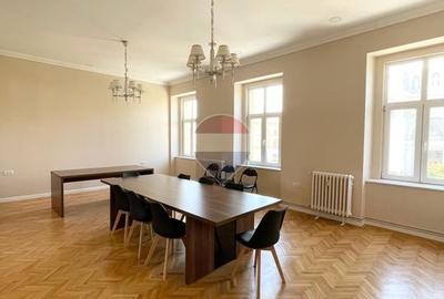 Birou, de 55 mp, în Ultracentral