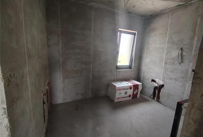 Duplex in zona centrala - despartit prin C.T - 5 camere - 8