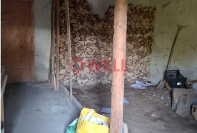 CASĂ FAMILIALĂ DE VÂNZARE, SITUATĂ ÎN GHINDARI - 11