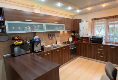 Apartament 4 camere de vanzare zona Doamna Ghica - 3