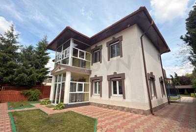 Casă individuală cu 7 camere în Pipera