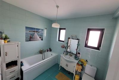 Casa moderna tip triplex 4 camere zona Selimbar - 8