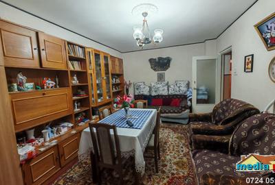 Apartament cu 2 camere decomandat Micro 18 - 2