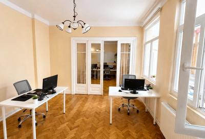 Apartament cu 4 camere decomandat în Eminescu
