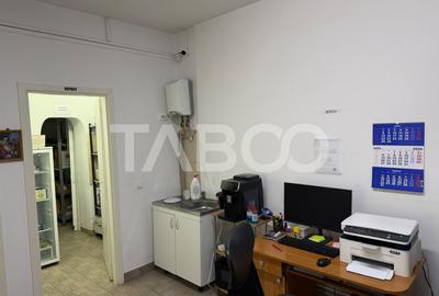 Spațiu comercial, de 60.00 mp, în Șelimbăr