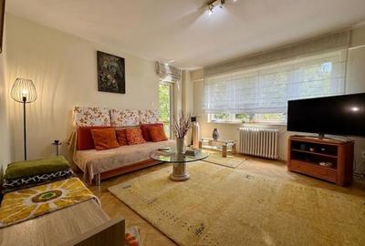 Apartament cu 3 camere decomandat, mobilat în Andrei Mureșanu