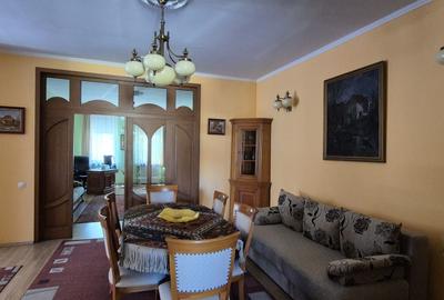 Casa singur in curte Ultracentral - str. Rodnei - 13