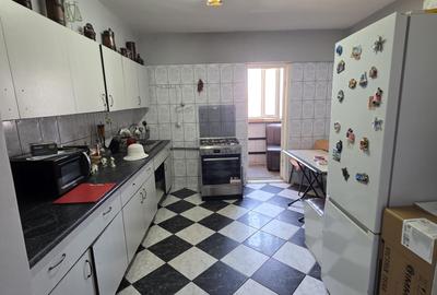 Calea Rahovei stradal Bolintineanu 4 cam 91mp et 9/10 dec doua bai doua balcoane - 4