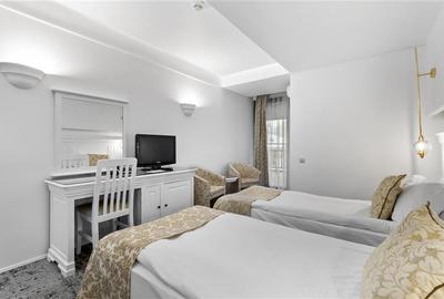 APARTAMENT 3 CAMERE, RECENT RENOVAT IN HOTEL ALPIN, POIANA BRASOV - 9