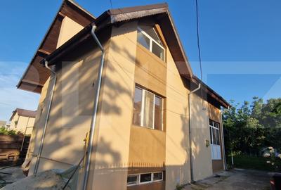 Casă individuală cu 5 camere în Lăpuș