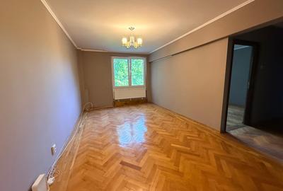 Centru Piața Unirii apartament 3 camere 65 mp etaj mic - 1
