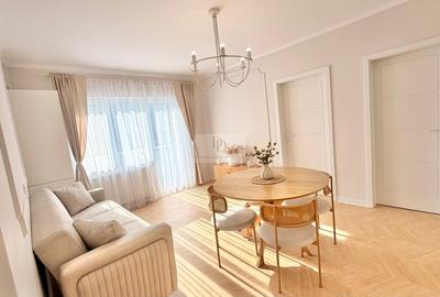 Apartament cu 3 camere semidecomandat, mobilat în Florești