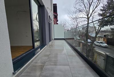 Casă individuală cu 4 camere în Bd. Laminorului