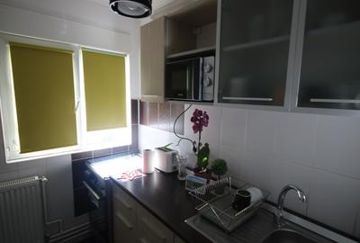 Inchiriere apartament cu 3 camere  pe bdul Cetatii - 26