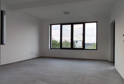 FARA COMISIOANE casa eleganta cu 5 camere 3 terase P+1+pod 2 placi 1800mp asfalt - 14
