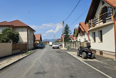 20min de Brasov teren cu toate utilitatile ,str Monumentului Feldioara, asfalt - 1