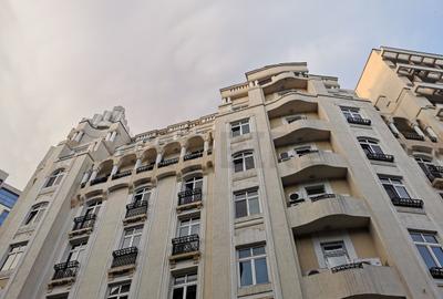 Birou, de 165 mp, în P-ța Universității