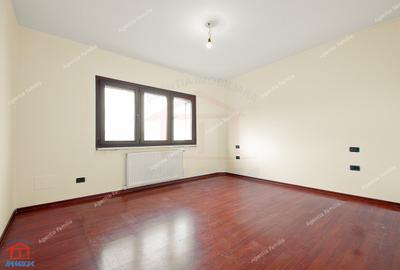 Apartament 3 camere dec in Galati Micro 21 vedere la Dunare langa turn - 4