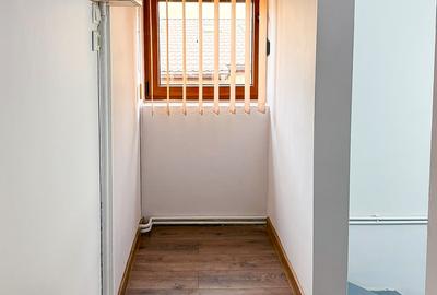 4 camere et 1 pt birouri in cladire interbelica zona C Calarasilor-Hala Traian - 10