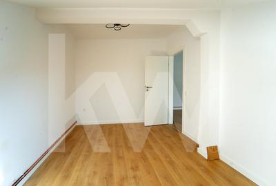 Apartament 3  camere - finisat la cheie, intabulat - 16