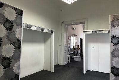 Apartament la casa cu 4 camere, luminos, ultracentral - 7