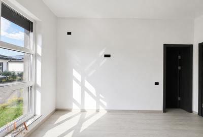 Casa 4 camere | Panouri fotovoltaice 10Kw | Pompa de caldura | Domnesti - 8