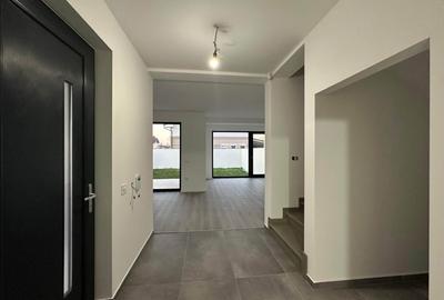 Duplex modern P+1 cu 4 camere, 3 bai – Mosnita Noua - 4