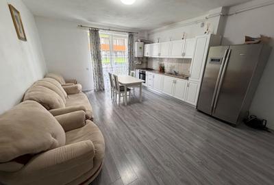 Apartament 3 camere de inchiriat - zona Arex - 1