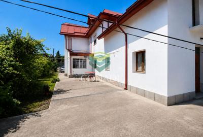 Casă individuală cu 7 camere în Central