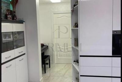 UMT - 2 CAMERE - ETAJ INTERMEDIAR - CENTRALA PROPRIE - MOBILAT SI UTILAT - INCAL - 6