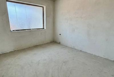 Vila cu potential rezidential sau investitie Faleza Nord 300 m de mare - 12