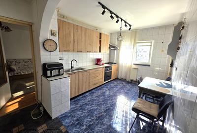 Cel mai ieftin 4 camere din Berceni, cu loc parcare si centrala proprie - 12